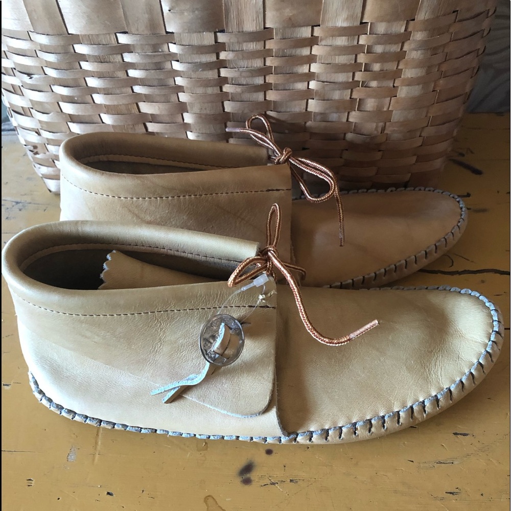 Vintage New Old Stock Leather Moccasins Size 8M